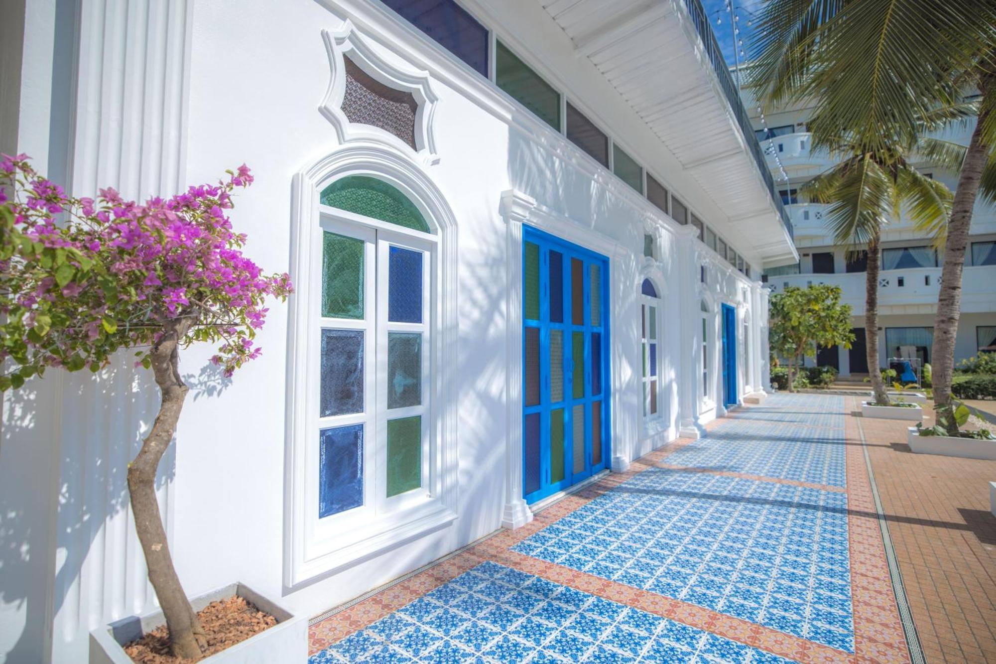 Blue Carina Hotel Phuket Exterior foto