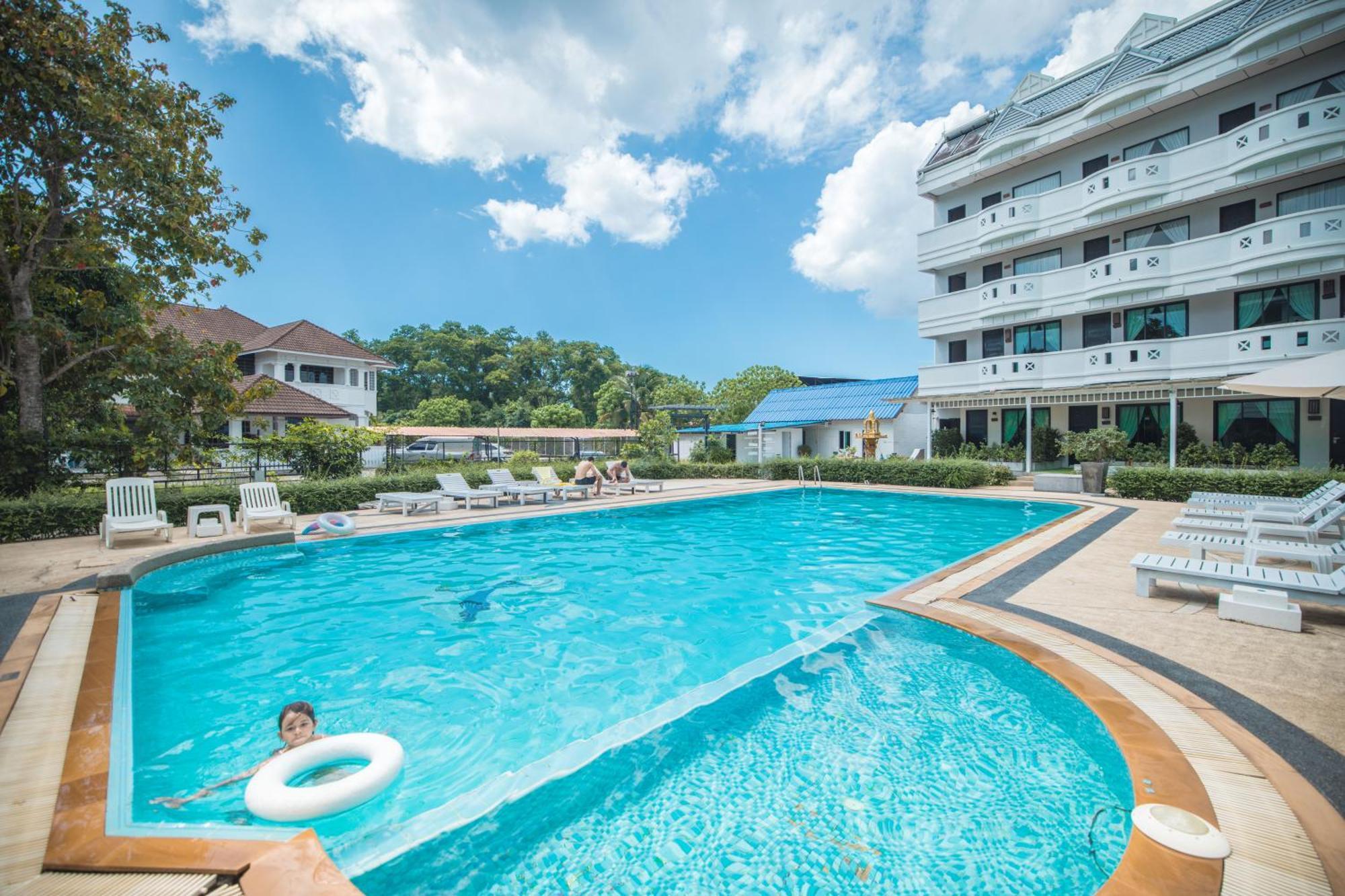 Blue Carina Hotel Phuket Exterior foto