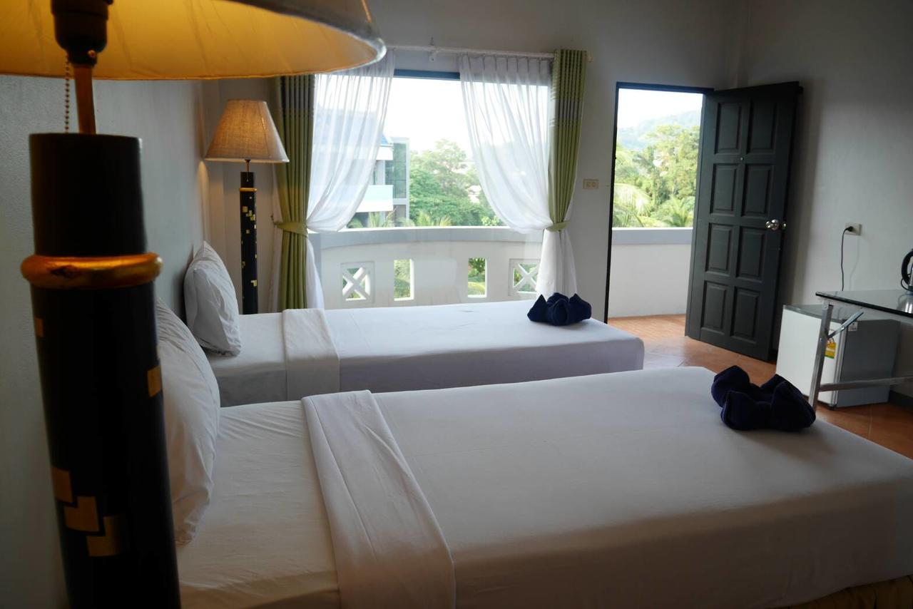 Blue Carina Hotel Phuket Exterior foto